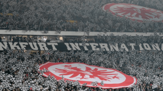 نابولي يحمل المحكمة الإدارية المسؤولية عن أي أحداث أمام فرانكفورت