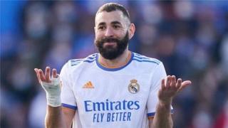 بنزيما يشارك في المران الجماعي لريال مدريد قبل مواجهة ليفربول